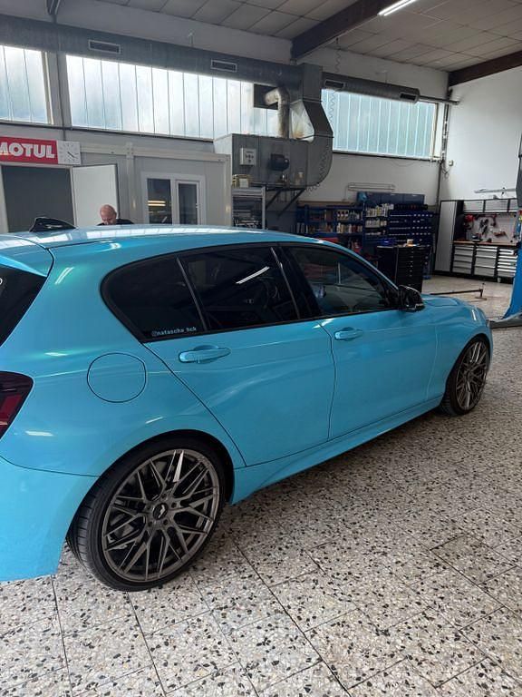 Blau Gebraucht 2014 BMW M135 Performance Kleinwagen | 19.500 € (Fairer Preis) - Bild 1/4
