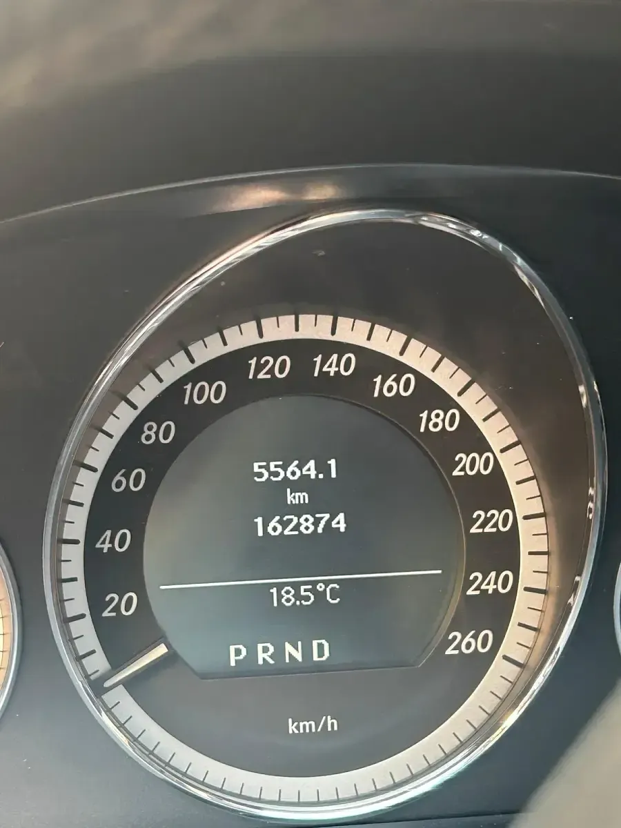 Gebraucht Mercedes E250 AMG 204 PS (150 kW) 2009 Weiß Coupé