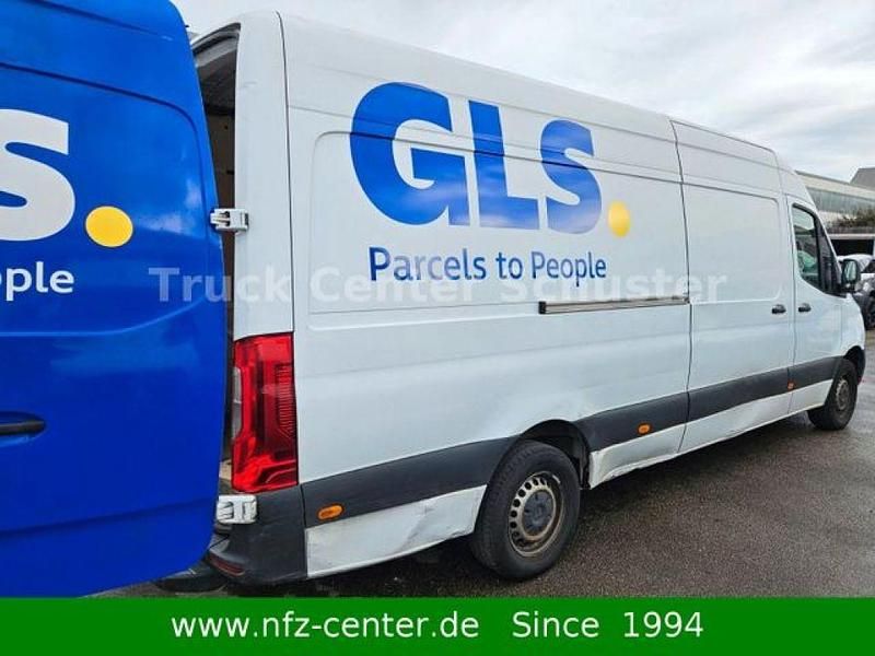 Gebraucht Mercedes Sprinter 114 PS (83 kW) 2021 Arktikweiss Van