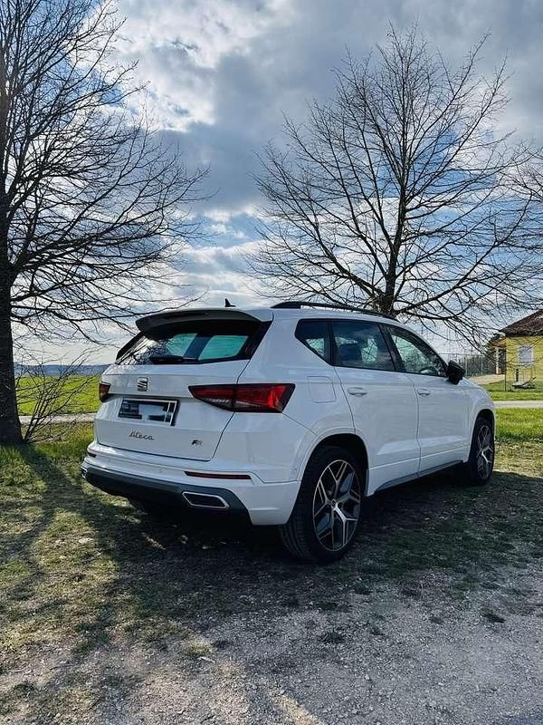 Używany Seat Ateca FR 150 KM (110 kW) 2022 Biały SUV