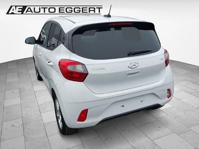 Gebraucht Hyundai i10 Trend 84 PS (61 kW) 2023 Weiss Kleinwagen