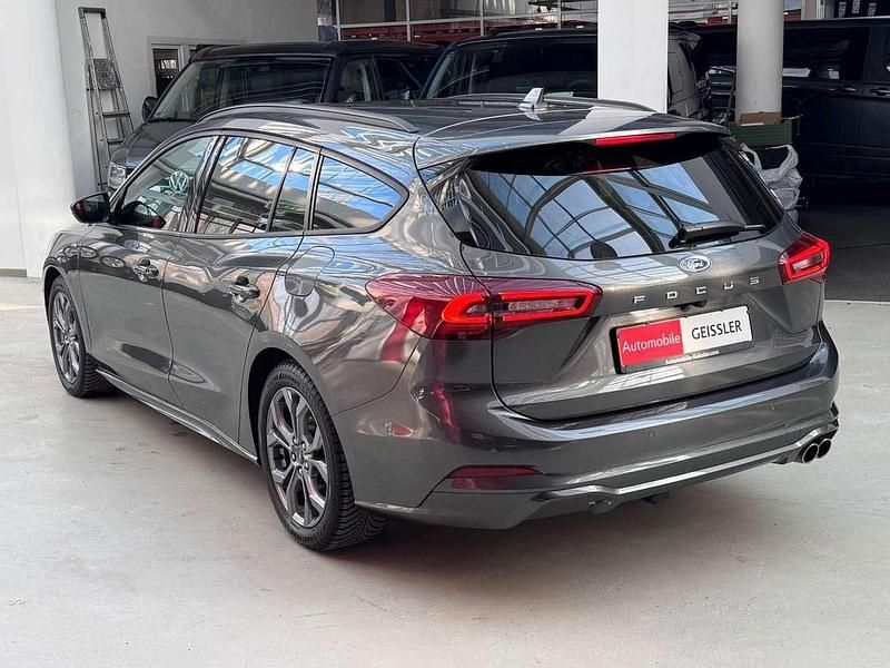 Gebraucht Ford Focus ST-Line X 155 PS (114 kW) 2024 Magnetic Kombi