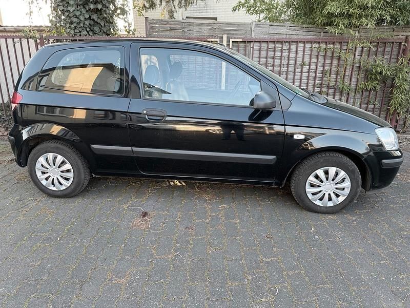 Gebraucht Hyundai Getz 63 PS (46 kW) 2005 Schwarz Kleinwagen