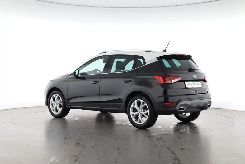 Neu Seat Arona FR 116 PS (85 kW) 2026 Midnight schwarz SUV