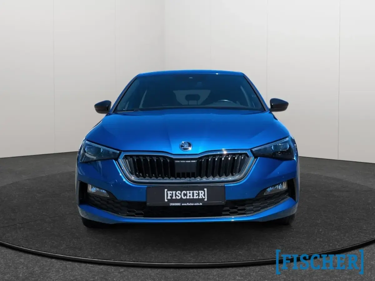 Gebraucht Skoda Scala Style 150 PS (110 kW) 2019 Blau Kleinwagen