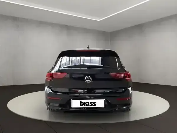 Neu VW Golf VIII R 150 PS (110 kW) 2026 Grenadillschwarz metallic Limousine