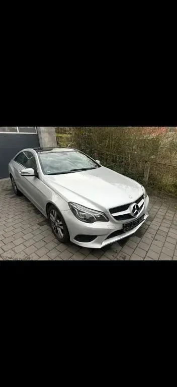 Gebraucht Mercedes E320 272 PS (200 kW) 2016 Silber Coupé
