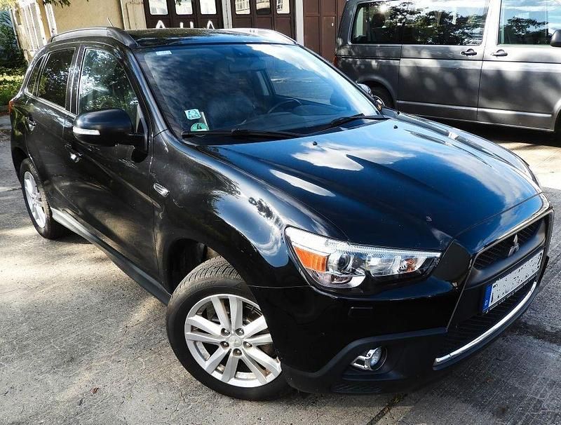 Schwarz Gebraucht 2011 Mitsubishi ASX SUV | 6.300 € (Fairer Preis) - Bild 1/4
