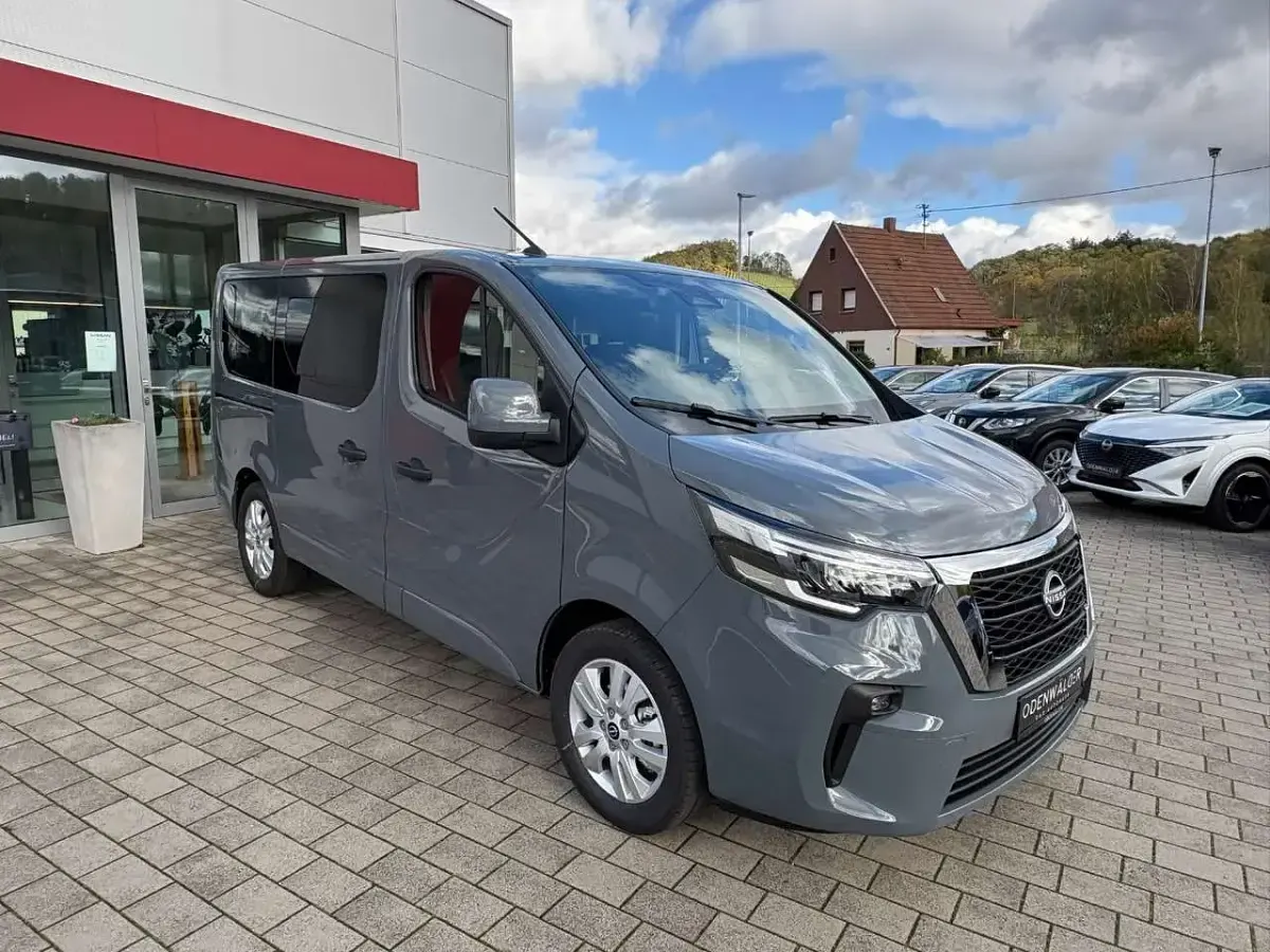 Gebraucht Nissan Primastar Tekna 170 PS (125 kW) 2026 Midnightblack Van / Kleinbus