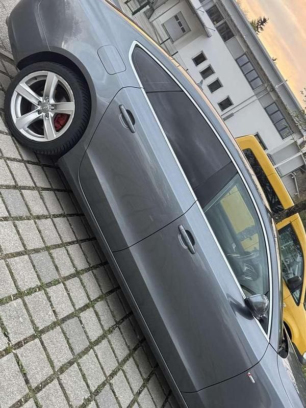 Gebraucht Audi A5 S-Line 185 PS (136 kW) 2012 Grau Coupé