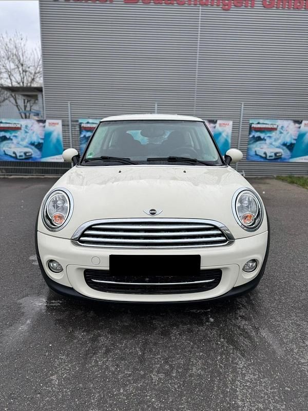 Gebraucht Mini Cooper 122 PS (89 kW) 2013 Weiß Kleinwagen