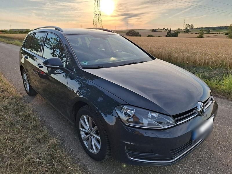 Grau Gebraucht 2015 VW Golf VII LOUNGE Kombi | 9.200 € (Guter Preis) - Bild 1/4