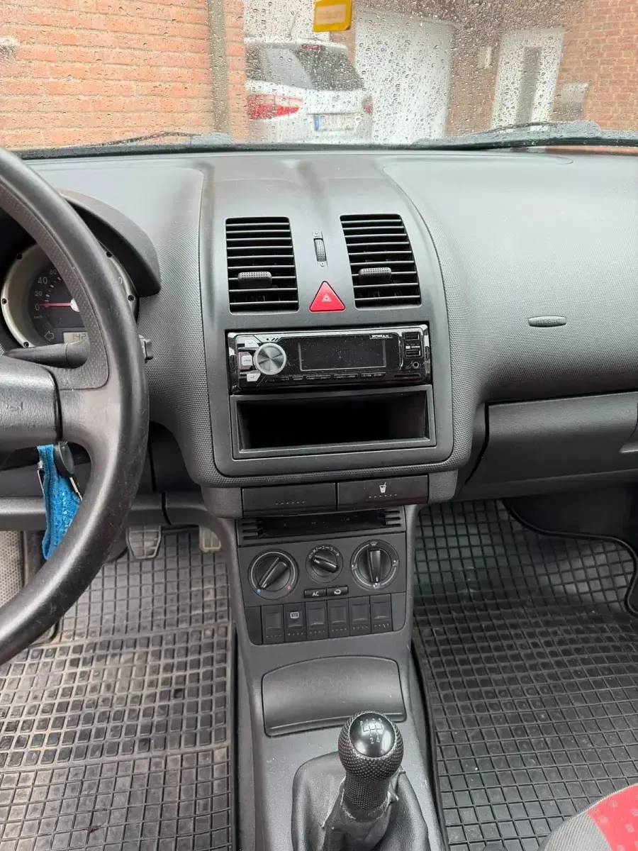 Gebraucht VW Lupo 60 PS (44 kW) 2002 Rot Kleinwagen