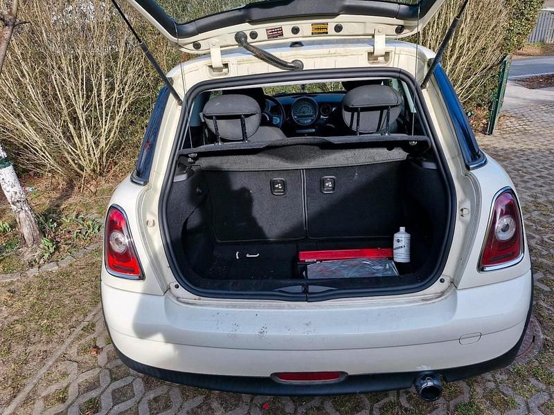 Gebraucht Mini ONE 95 PS (69 kW) 2009 Weiß Kleinwagen