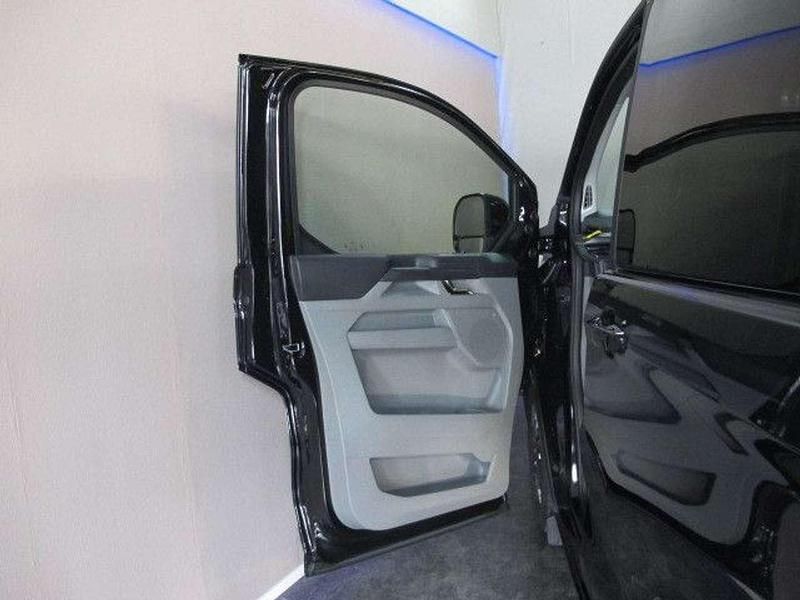Gebraucht Ford Transit Custom Titanium 136 PS (100 kW) 2025 Agate black Van / Kleinbus