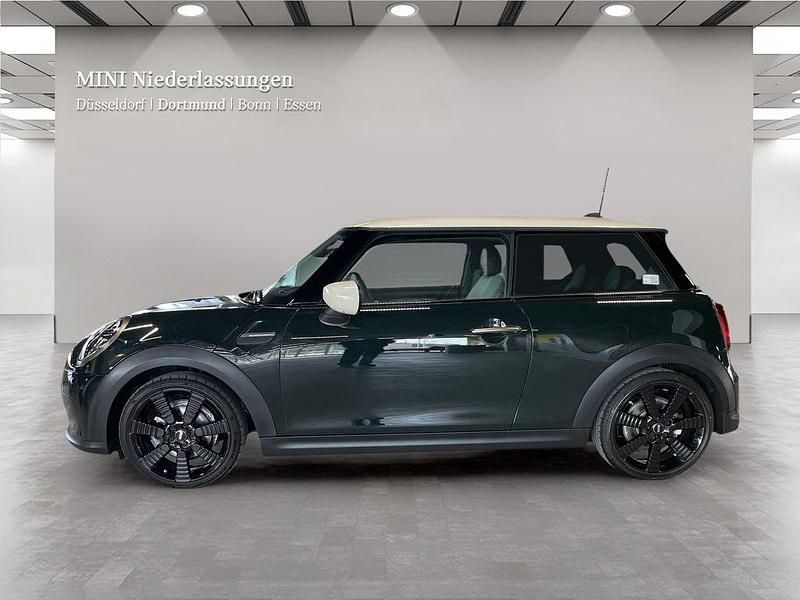 Gebraucht Mini Cooper 136 PS (100 kW) 2023 Grün Kleinwagen