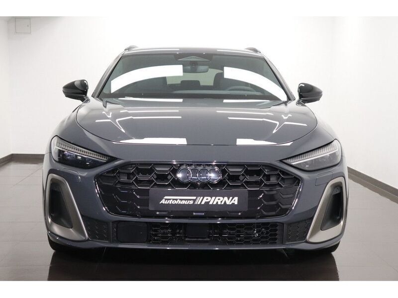 Gebraucht Audi A5 Edition .1 204 PS (150 kW) 2025 Grau Coupé