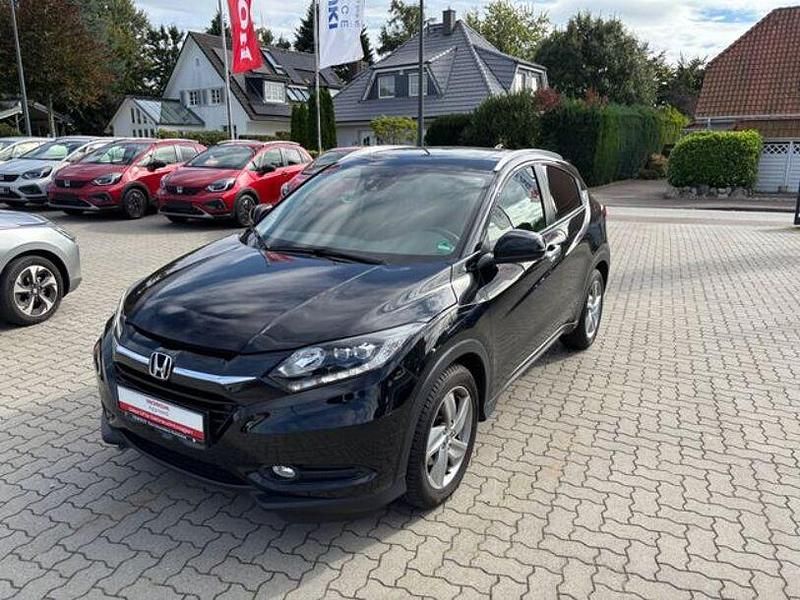 Rot Gebraucht 2017 Honda HR-V Advance SUV | 15.990 € (Superpreis) - Bild 1/4
