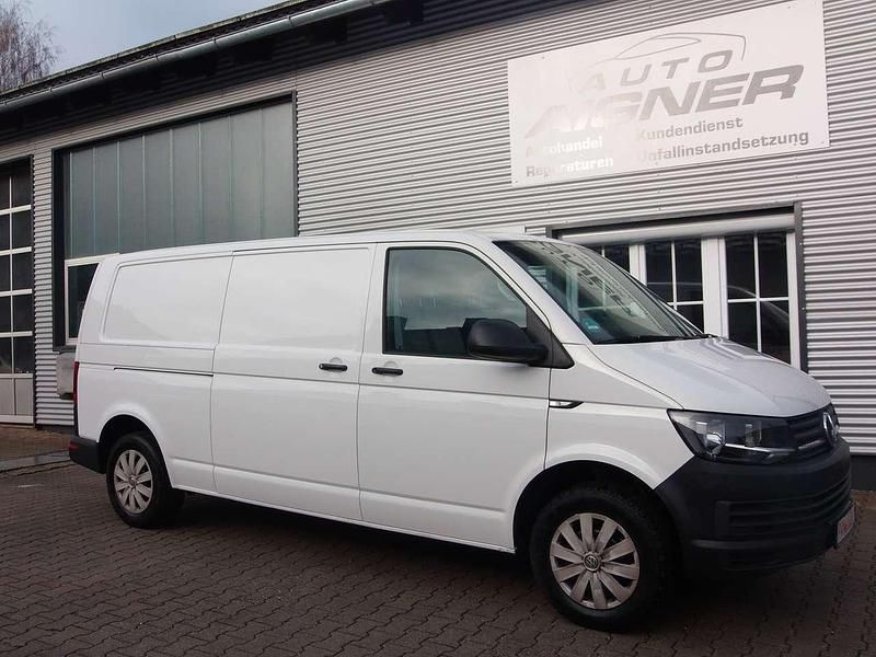 Candyweiß Gebraucht 2018 VW Transporter Van | 17.500 € - Bild 1/4