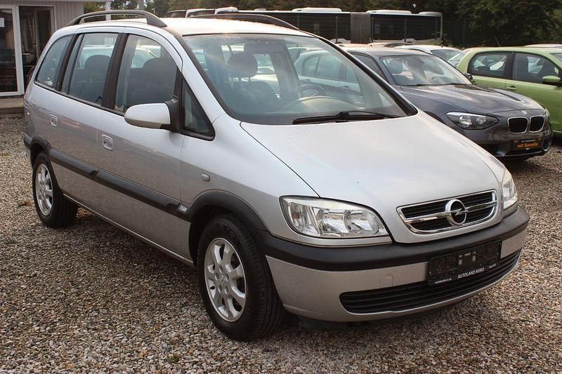 Silber Gebraucht 2005 Opel Zafira Njoy Van / Kleinbus | 2.990 € (Fairer Preis) - Bild 1/4