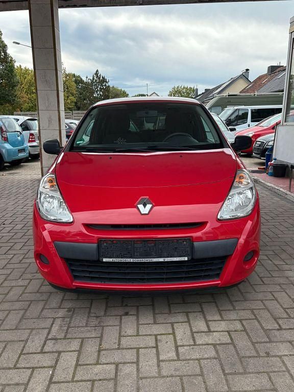 Rot Gebraucht 2012 Renault Clio III Kleinwagen | 2.999 € (Fairer Preis) - Bild 1/4