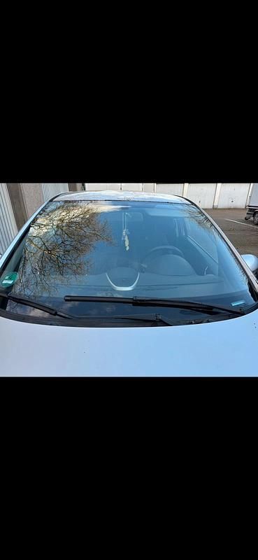 Gebraucht Opel Corsa 80 PS (58 kW) 2007 Silber Kleinwagen