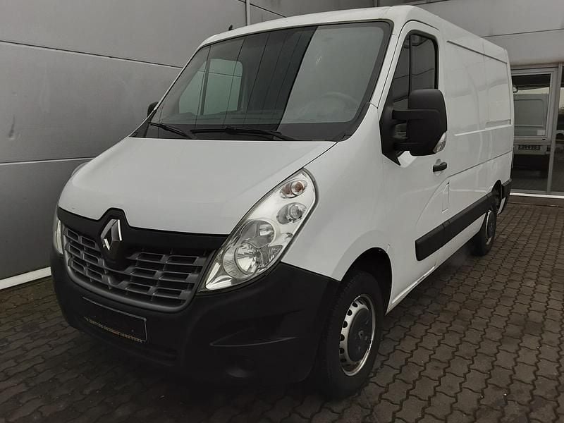 Gletscherweiss Gebraucht 2018 Renault Master Limousine | 7.990 € (Guter Preis) - Bild 1/4