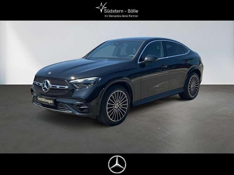 Metalliclack obsidianschwarz Gebraucht 2025 Mercedes GLC220 AMG Coupé | 61.490 € (Superpreis) - Bild 1/4