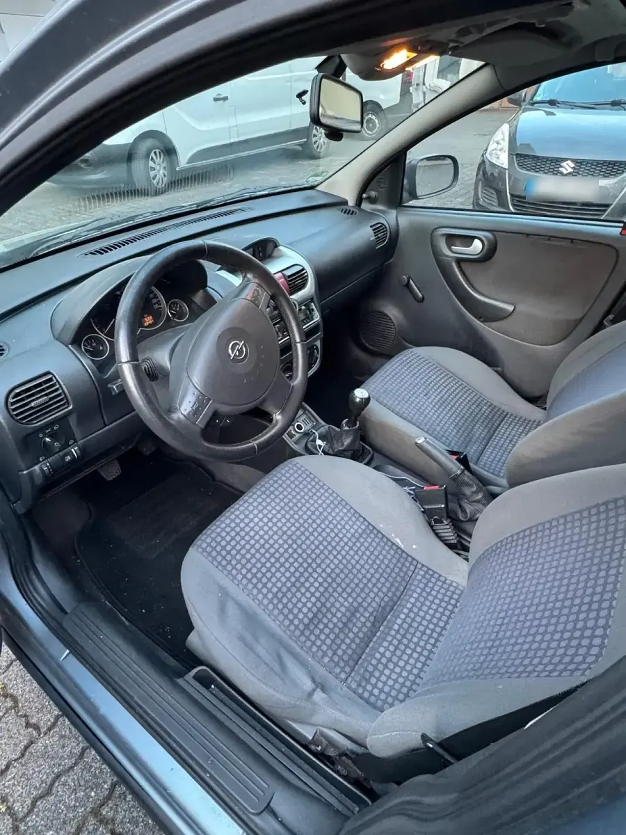 Occasion Opel Corsa 75 ch (55 kW) 2002 Argent Citadine