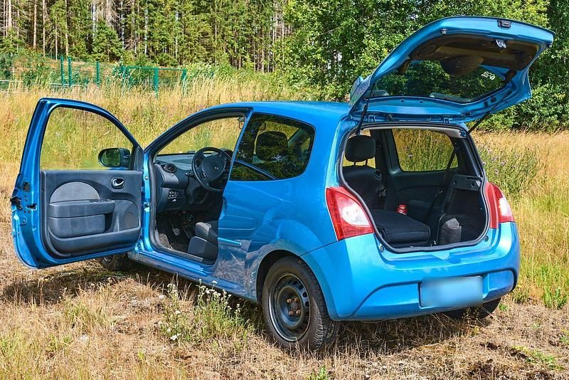 Gebraucht Renault Twingo 86 PS (63 kW) 2012 Blau Kleinwagen