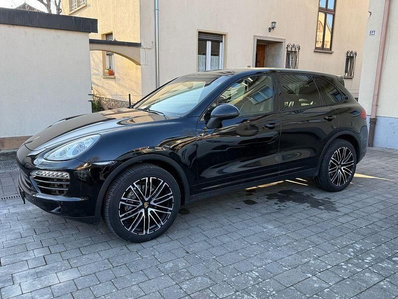 Gebraucht Porsche Cayenne 245 PS (180 kW) 2012 Schwarz SUV