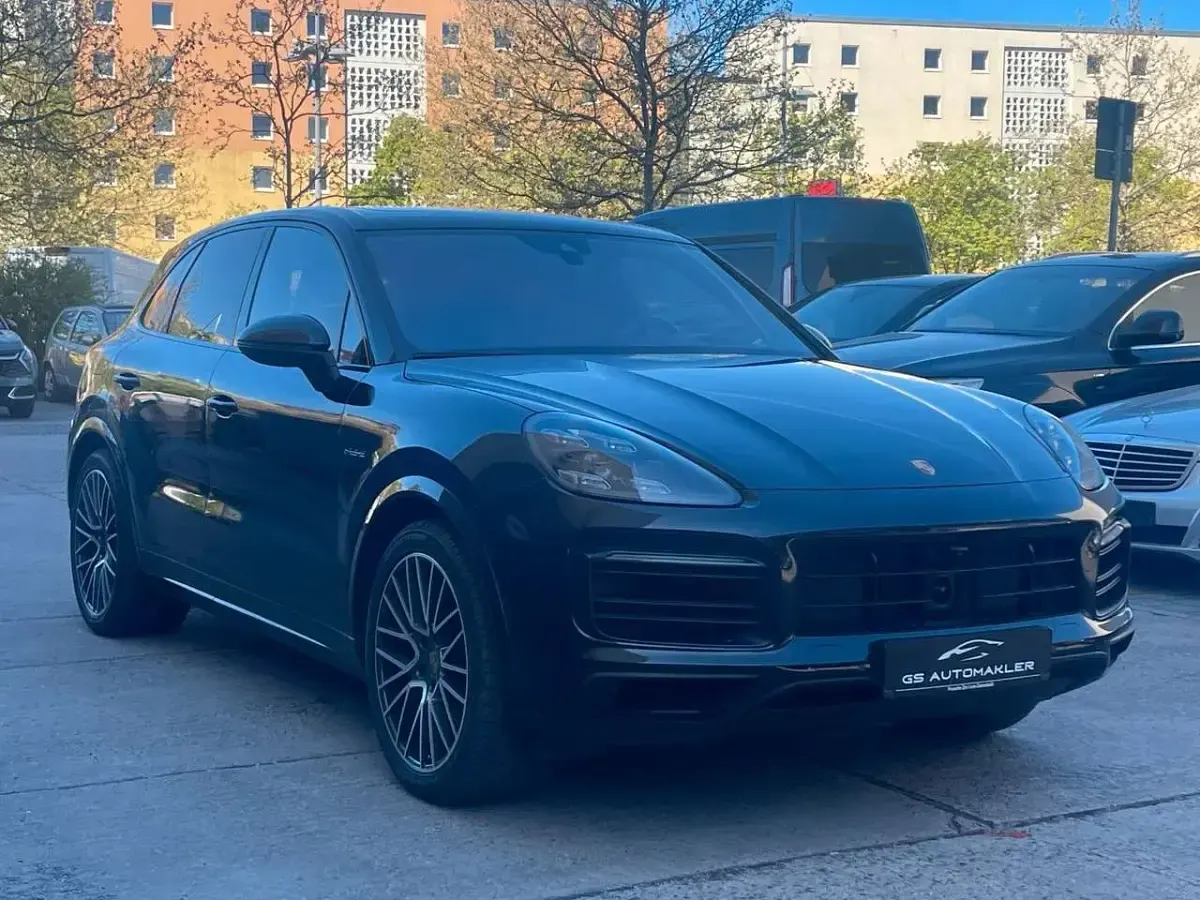 Gebraucht Porsche Cayenne 462 PS (339 kW) 2019 Schwarz SUV