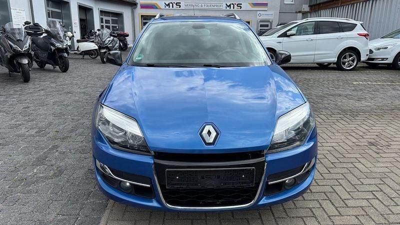 Blau Gebraucht 2012 Renault Laguna III Sportway Limousine | 3.990 € (Fairer Preis) - Bild 1/4