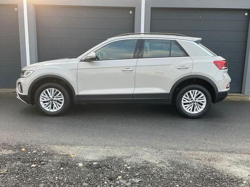 Gebraucht VW T-Roc Life 150 PS (110 kW) 2024 Andere SUV
