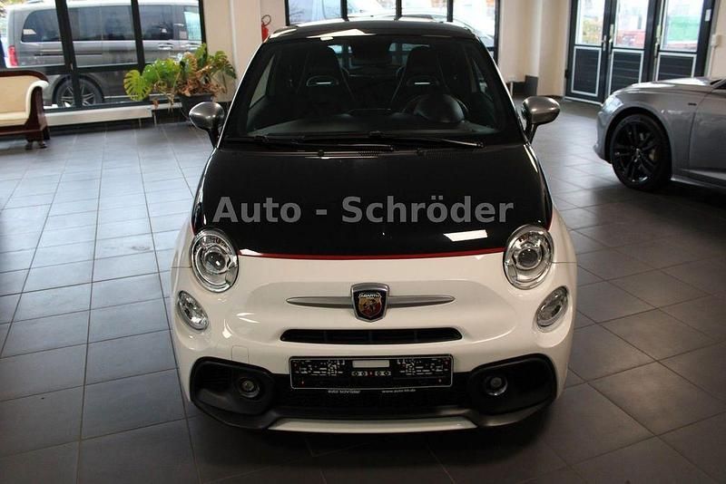 Gebraucht Abarth 595 Turismo 165 PS (121 kW) 2021 Weiß Kleinwagen