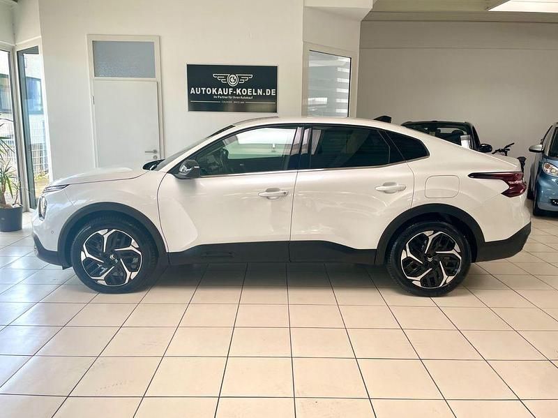 Gebraucht Citroën C4 X Shine 131 PS (96 kW) 2023 Weiß SUV