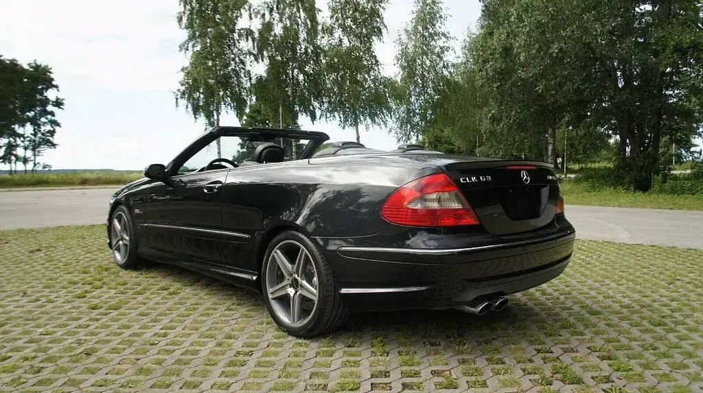 Gebraucht Mercedes CLK63 AMG Exclusive 481 PS (353 kW) 2008 Schwarz Cabrio
