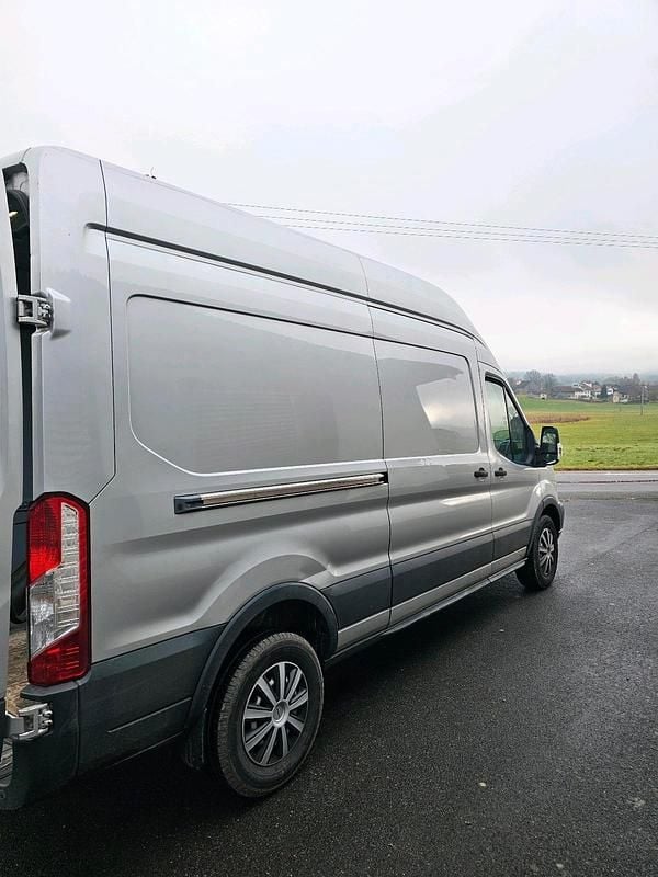 Usata Ford Transit 125 CV (91 kW) 2014 Argento Monovolume
