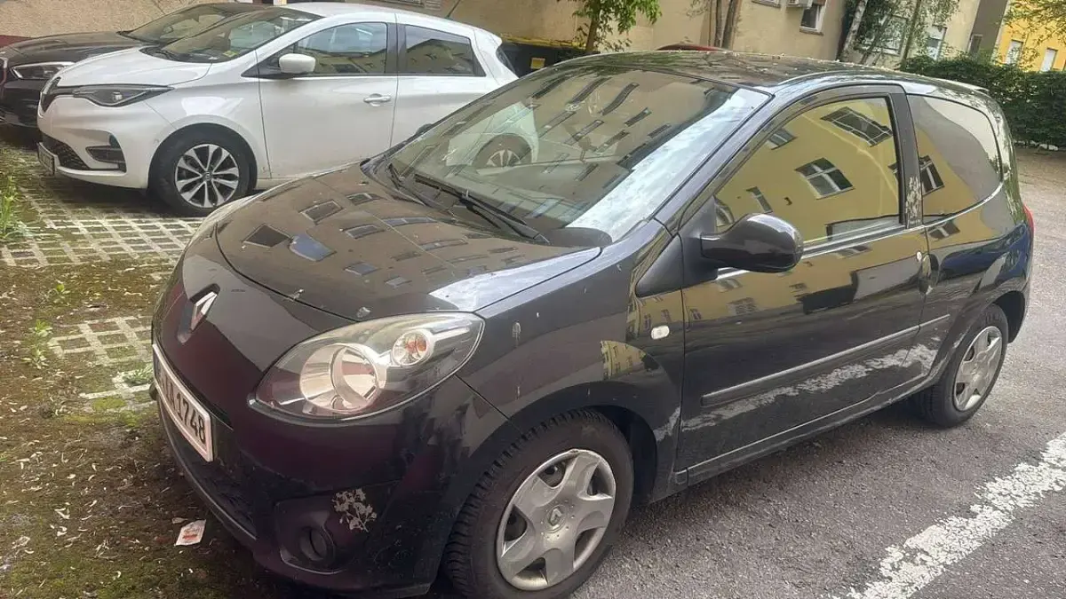 Gebraucht Renault Twingo 76 PS (55 kW) 2010 Schwarz Kleinwagen