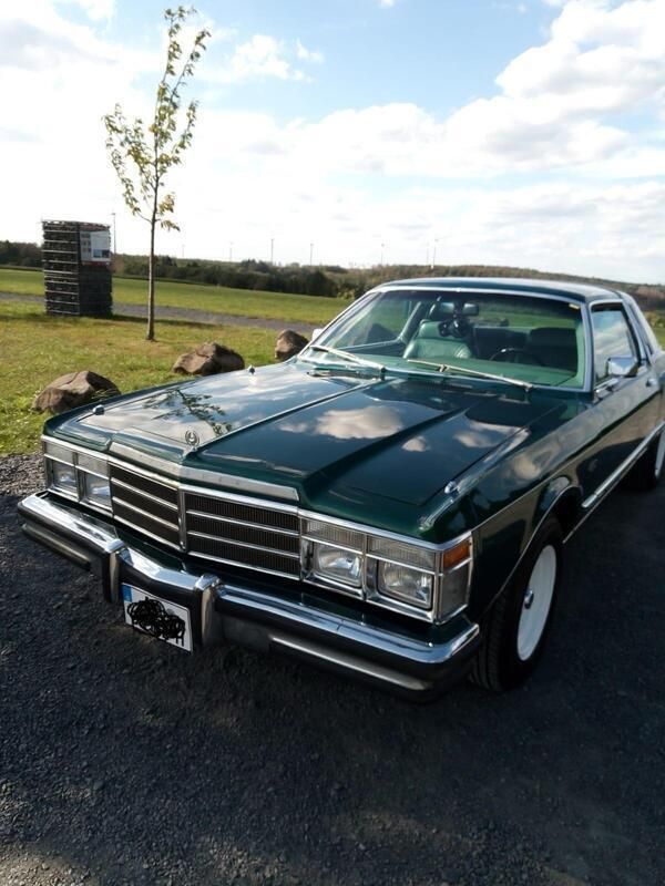 Grün Gebraucht 1979 Chrysler Le Baron Coupé | 9.199 € - Bild 1/4