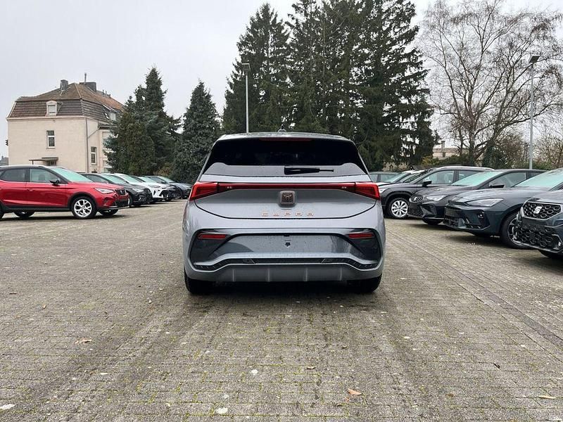 Neu Cupra Born 169 kW (231 PS) 2026 Grau Kleinwagen