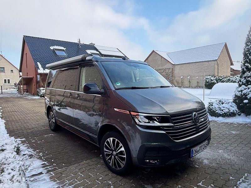 Gebraucht VW California Edition 150 PS (110 kW) 2024 Grau Van