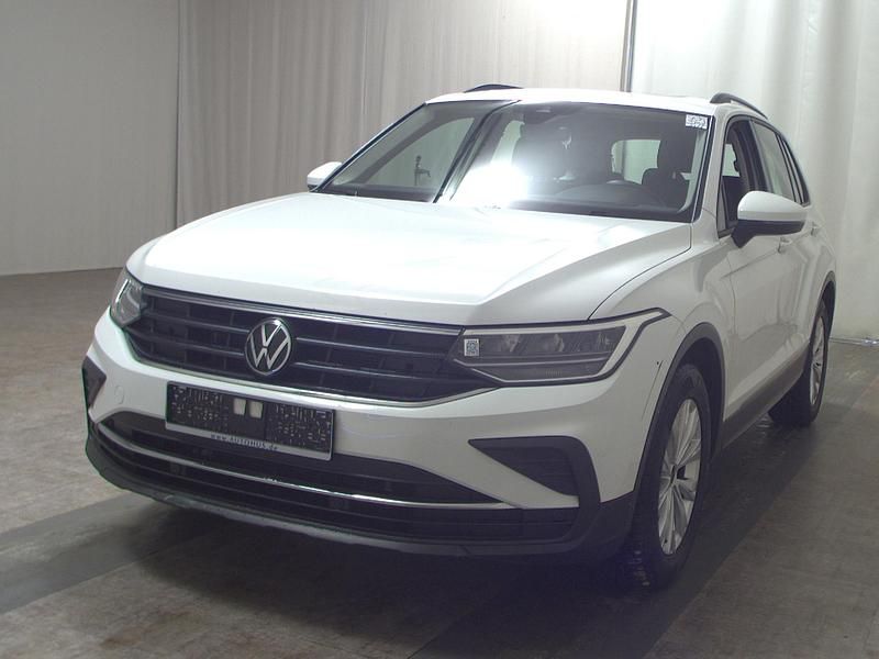 Gebraucht VW Tiguan Life 150 PS (110 kW) 2023 Weiss SUV