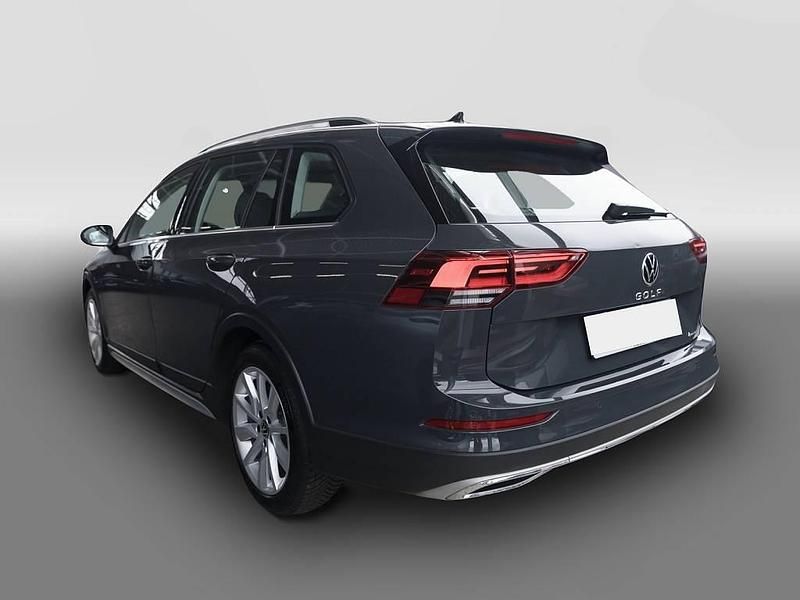 Usata VW Golf Alltrack 200 CV (147 kW) 2022 Grigio Station wagon