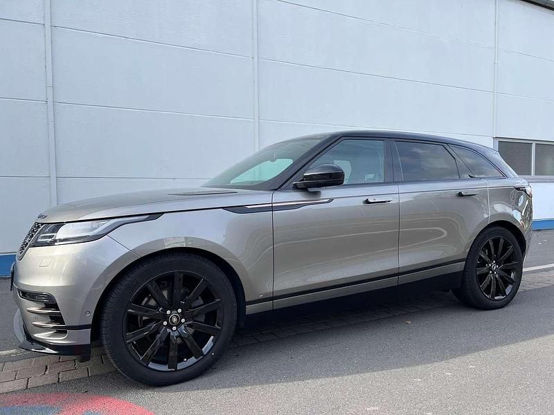 Grau Gebraucht 2018 Land Rover Range Rover Velar SE Dynamic SUV | 33.500 € (Superpreis) - Bild 1/4