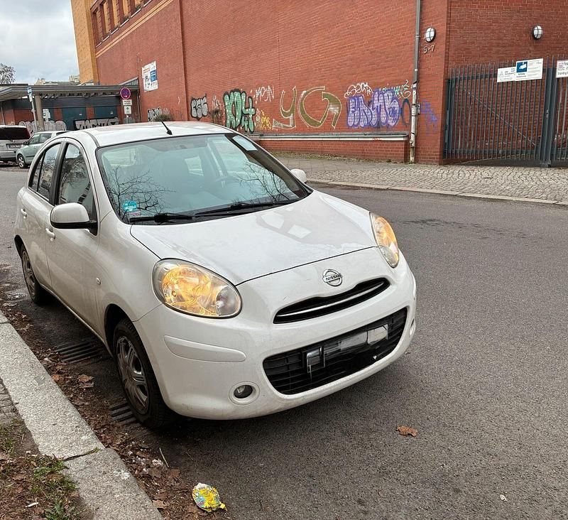 Gebraucht Nissan Micra 80 PS (58 kW) 2013 Weiß Kleinwagen