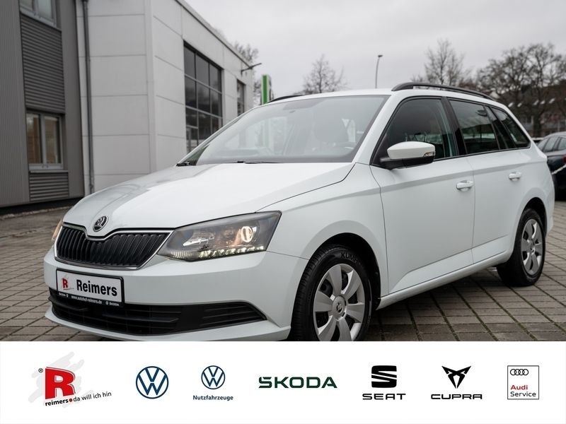 Weiß Gebraucht 2018 Skoda Fabia Ambition Kleinwagen | 11.969 € (Fairer Preis) - Bild 1/4