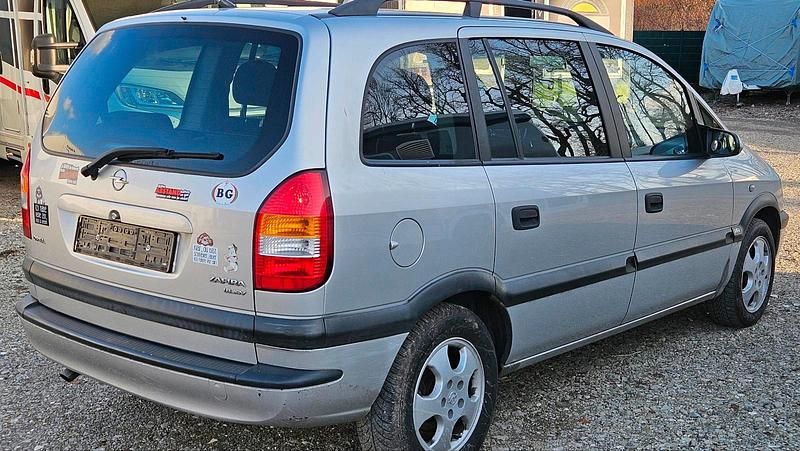 Gebraucht Opel Zafira 125 PS (91 kW) 2000 Silber Van / Kleinbus