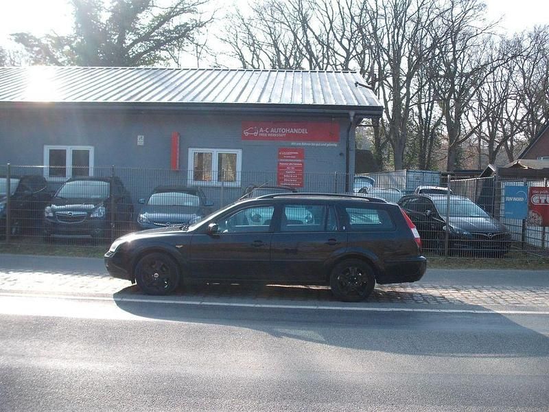 Gebraucht Ford Mondeo Ghia 125 PS (91 kW) 2003 Schwarz Limousine