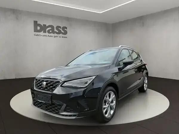 Midnight schwarz metallic Gebraucht 2023 Seat Arona FR SUV | 21.480 € (Fairer Preis) - Bild 1/4